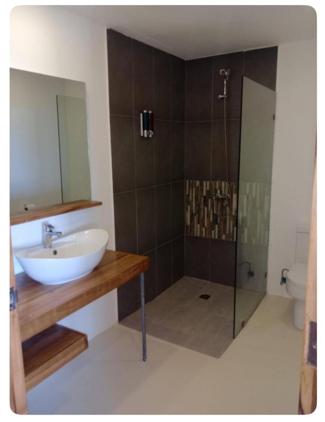 Urban Boutique Hotel ลาสแตร์เรนาส ภายนอก รูปภาพ