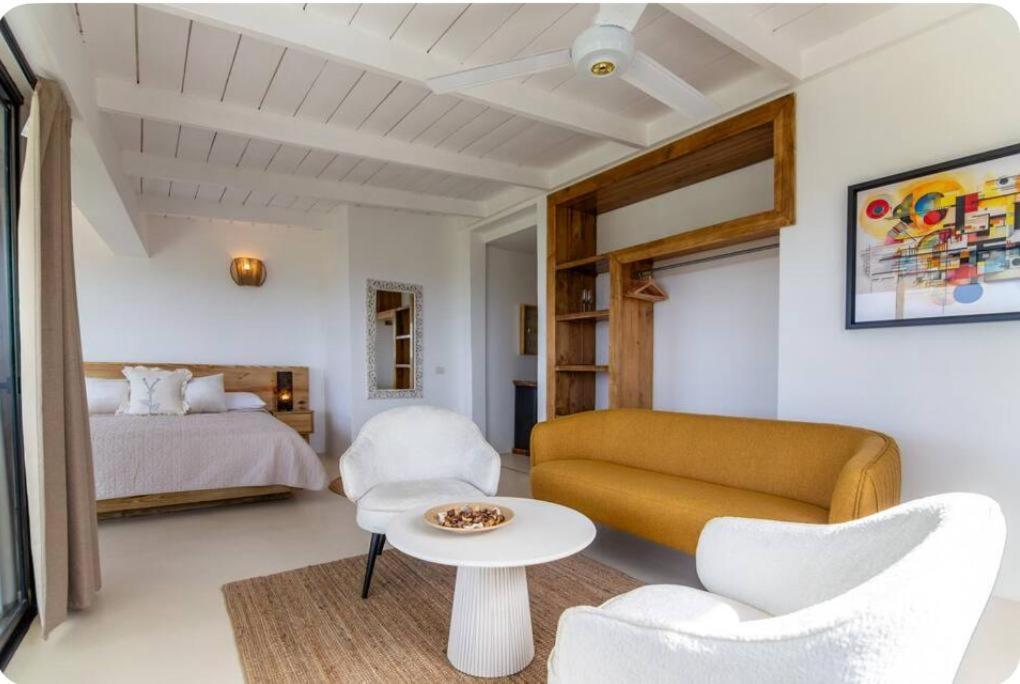 Urban Boutique Hotel ลาสแตร์เรนาส ภายนอก รูปภาพ