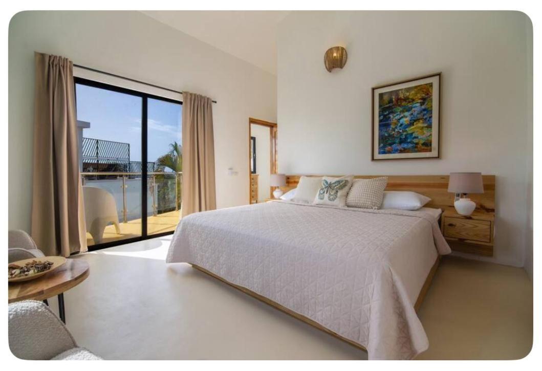 Urban Boutique Hotel ลาสแตร์เรนาส ภายนอก รูปภาพ