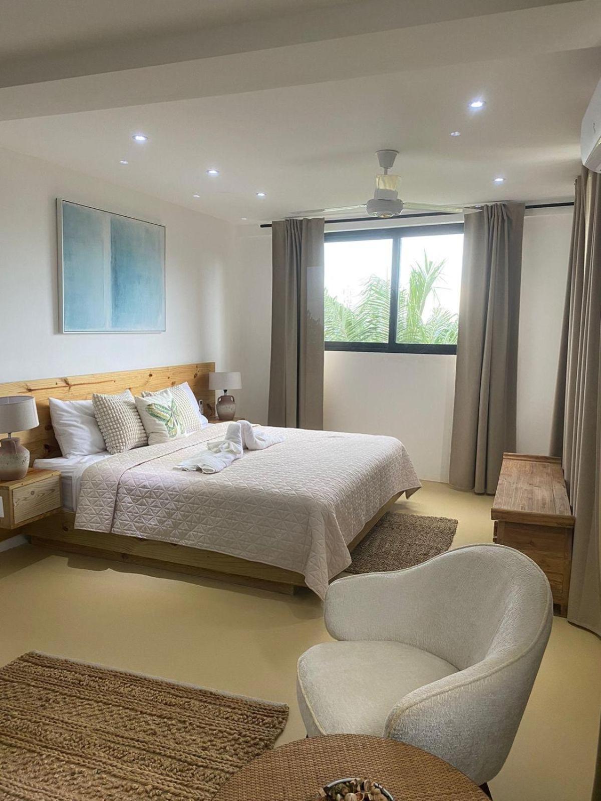Urban Boutique Hotel ลาสแตร์เรนาส ภายนอก รูปภาพ