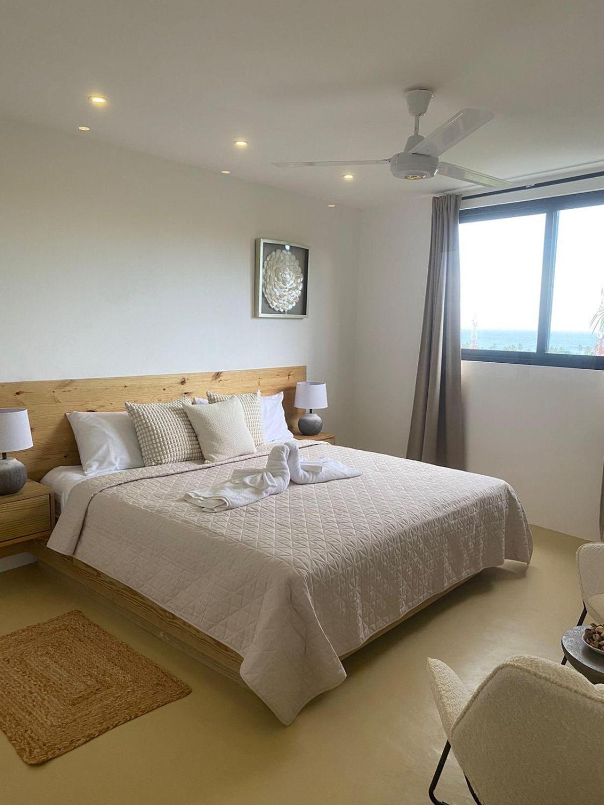 Urban Boutique Hotel ลาสแตร์เรนาส ภายนอก รูปภาพ